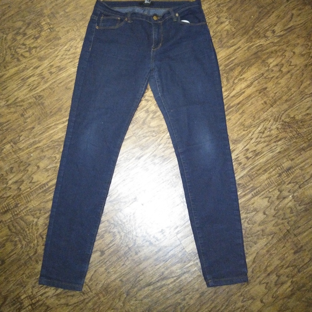 Dark wash high rise skinny jean